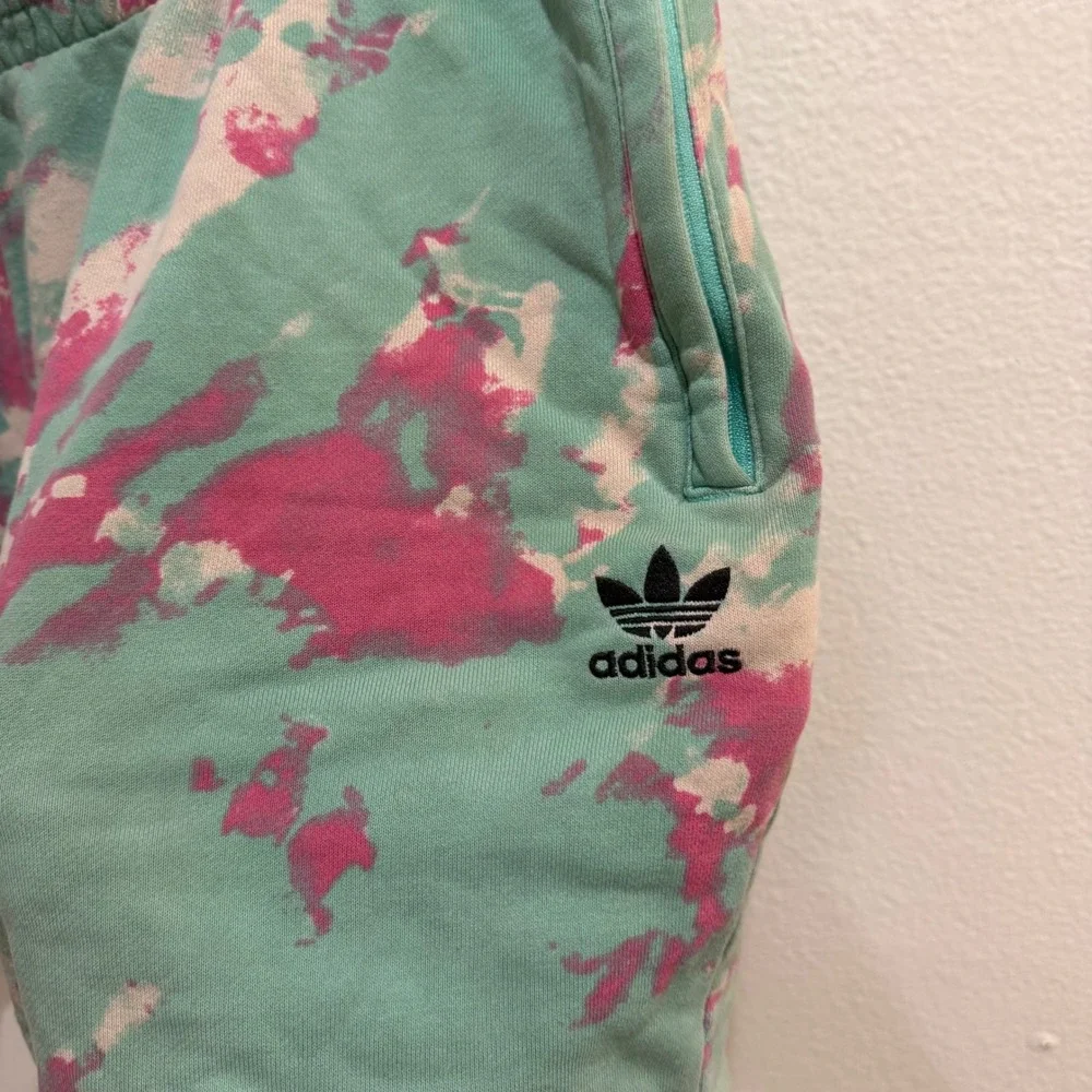 Adidas Originals Mens 2XL Teal Pink Tie Dye French Terry Zip Pocket Sweat Shorts